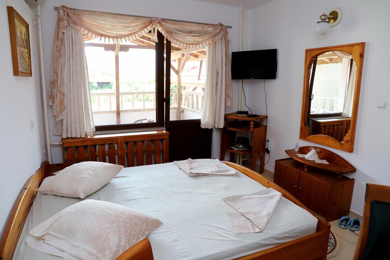 Hotel Mishel Kocherinovo Εξωτερικό φωτογραφία