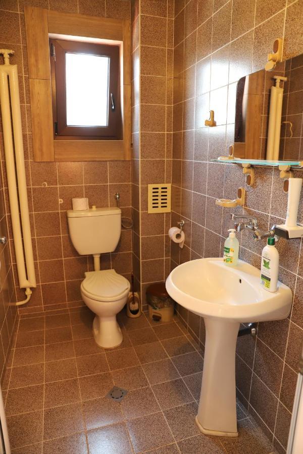 Hotel Mishel Kocherinovo Εξωτερικό φωτογραφία