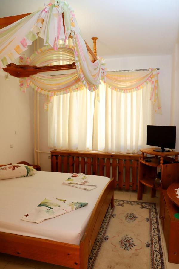 Hotel Mishel Kocherinovo Εξωτερικό φωτογραφία