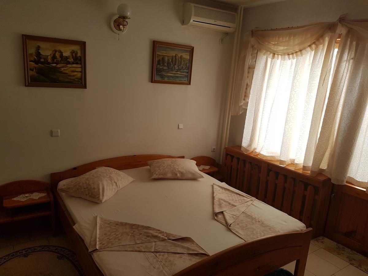 Hotel Mishel Kocherinovo Εξωτερικό φωτογραφία