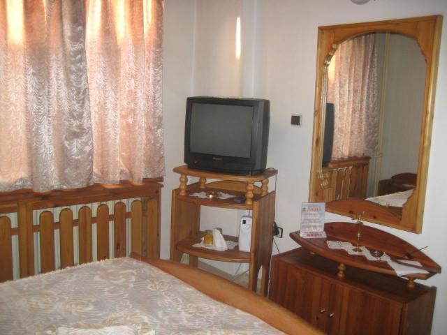 Hotel Mishel Kocherinovo Εξωτερικό φωτογραφία